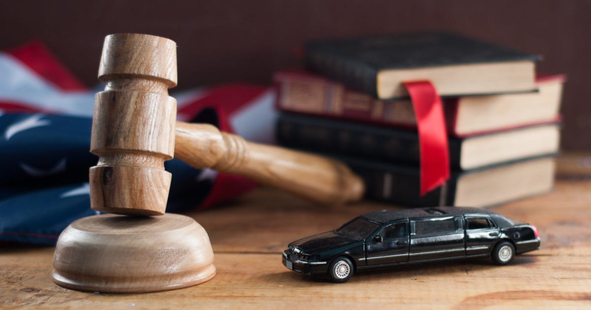 5 Factors To Consider When Hiring A Traffic Ticket Lawyer